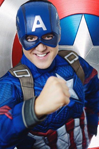 Captain America Entertainer