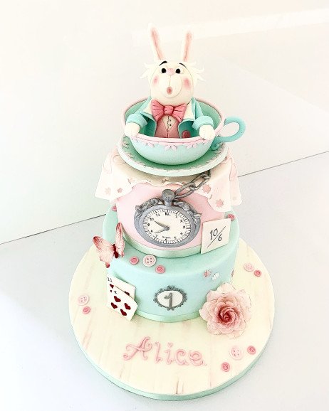 Vintage Alice cake