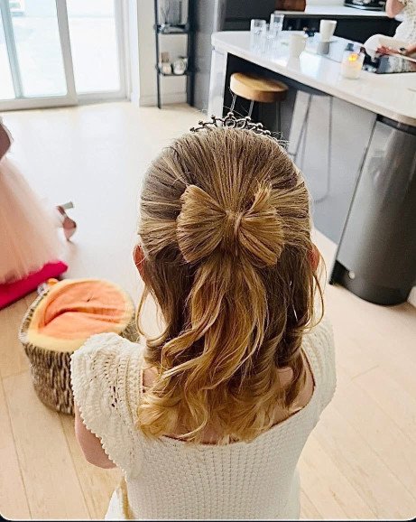 Our favourite fairy hair-style!