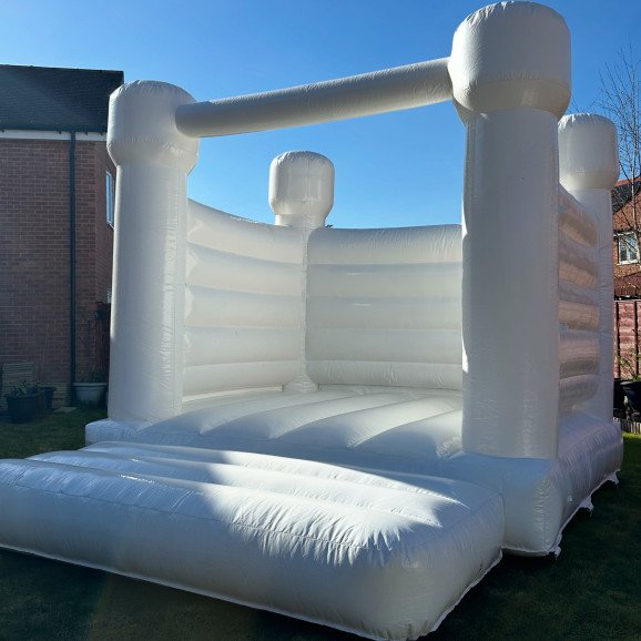 12 x 15 bouncy castle