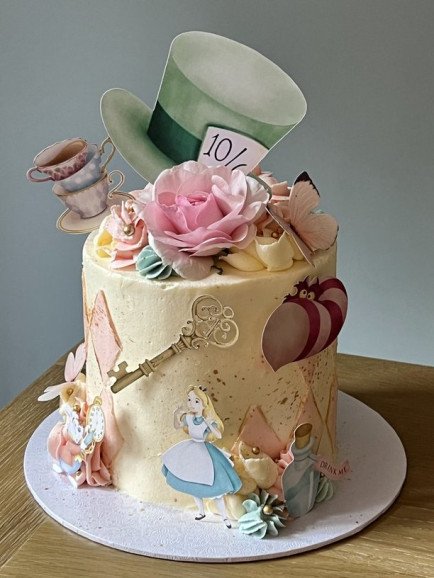 Alice in Wonderland Bespoke 1st Birthday Cake