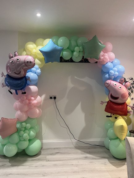 Peppa arch