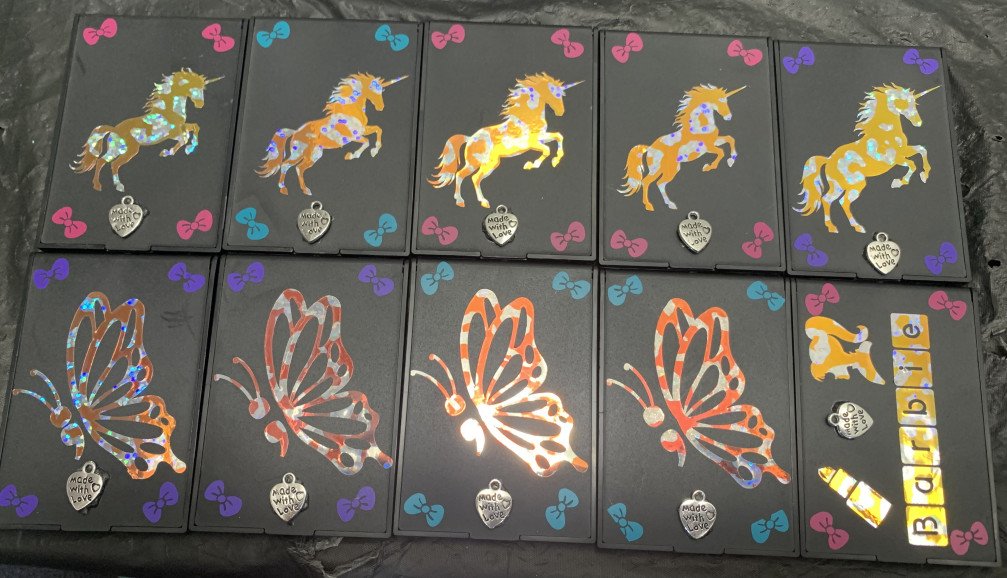 Vinyl holographic mirrors, unicorn, Barbie and butterflies. Children can use these templates to choose front
To design their vinyl mirrors.