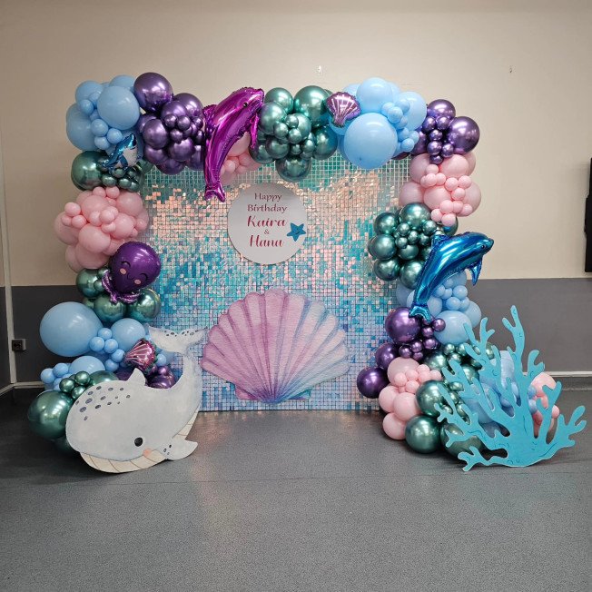 Festive Floats- Bespoke Balloon Decor